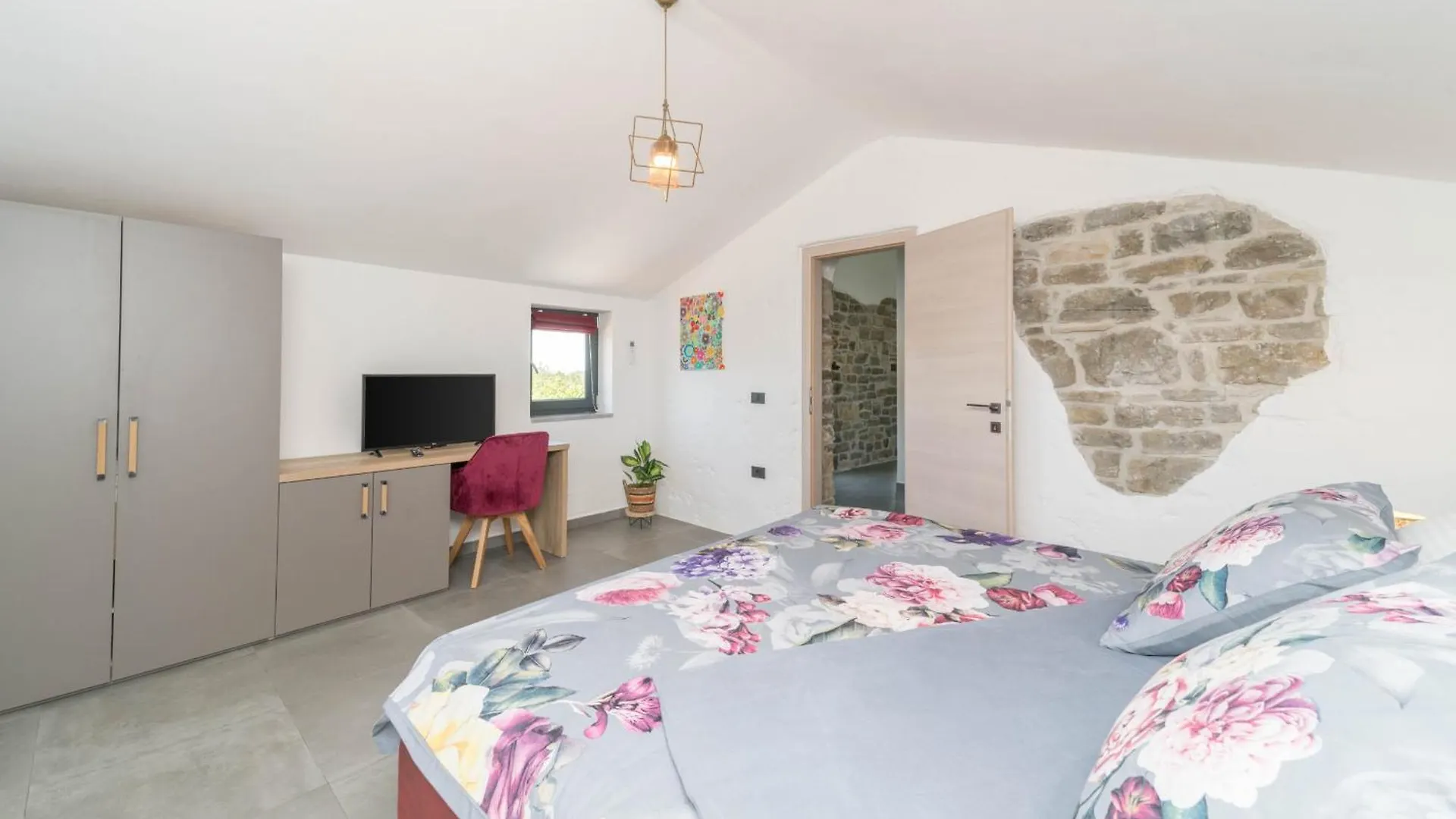 Villa Fiore In Central Istria Suitable For Families And Cyclists Momjan