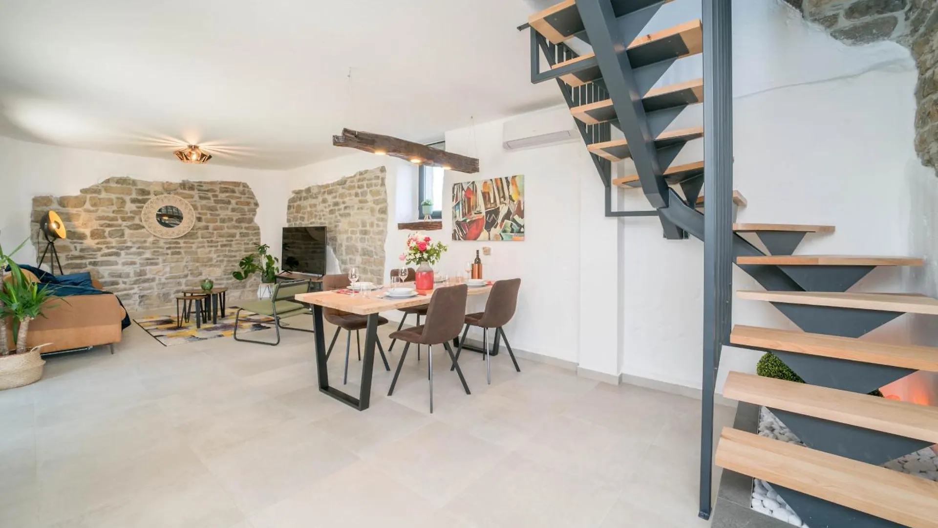 Villa Fiore In Central Istria Suitable For Families And Cyclists Momjan