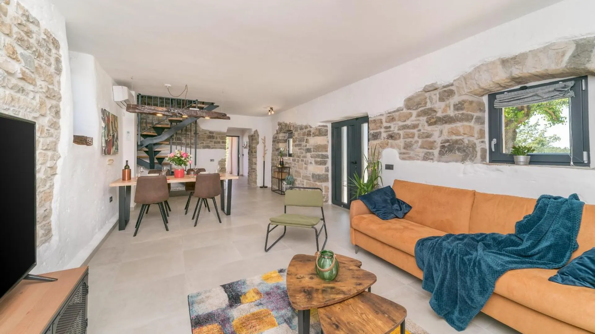 Villa Fiore In Central Istria Suitable For Families And Cyclists Momjan