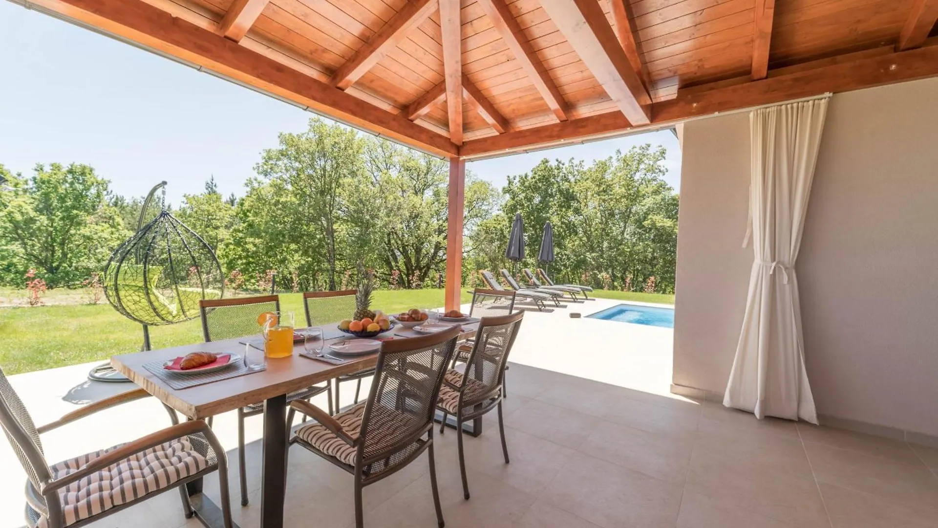 Villa Fiore In Central Istria Suitable For Families And Cyclists Momjan 0*,